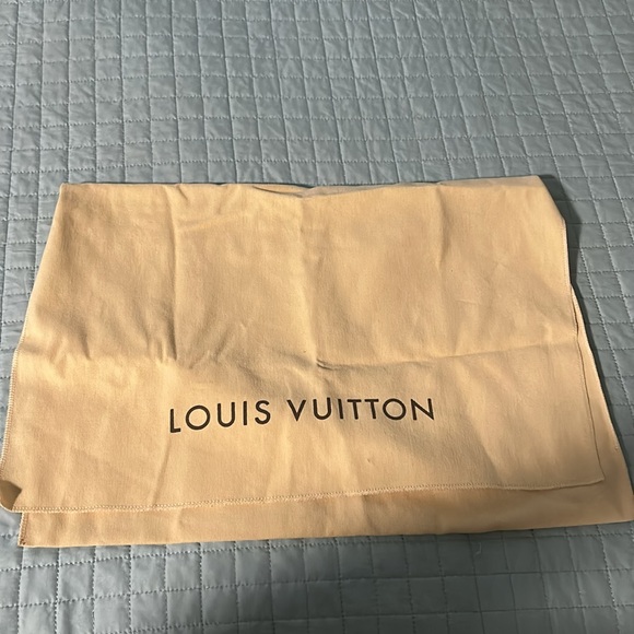 AUTH Louis Vuitton Totally PM Handbag - Picture 14 of 15